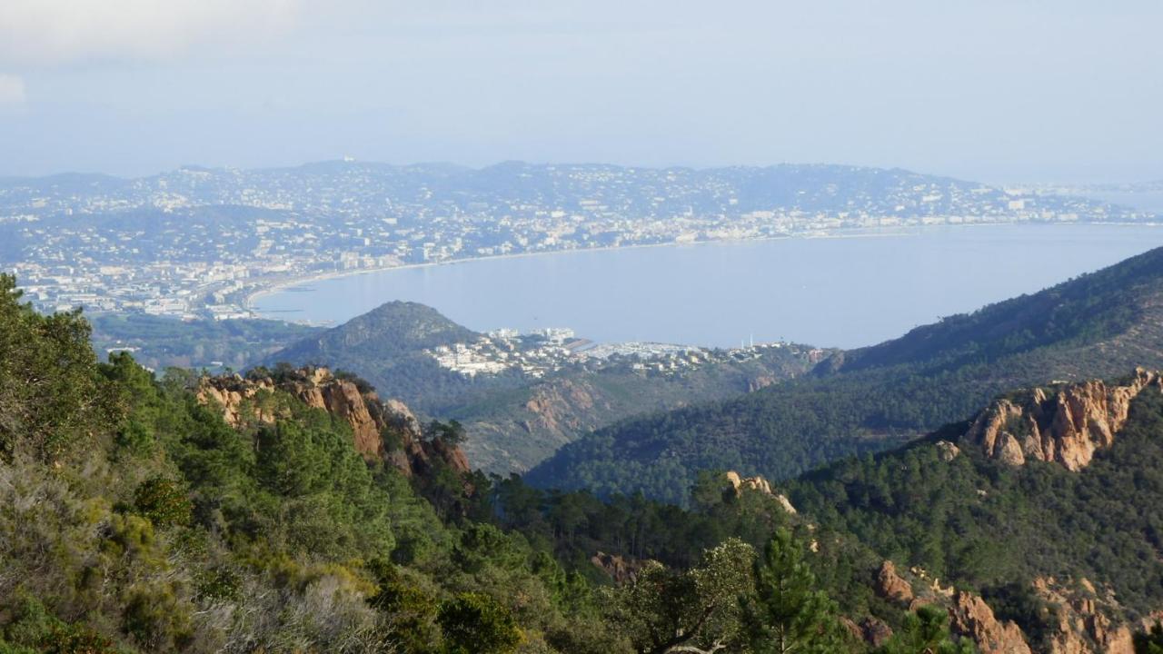 Esterel Terrasses, Roof Top, Plage, Parking Payant Кан Екстериор снимка